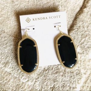Kendra Scott Danielle black gold earrings